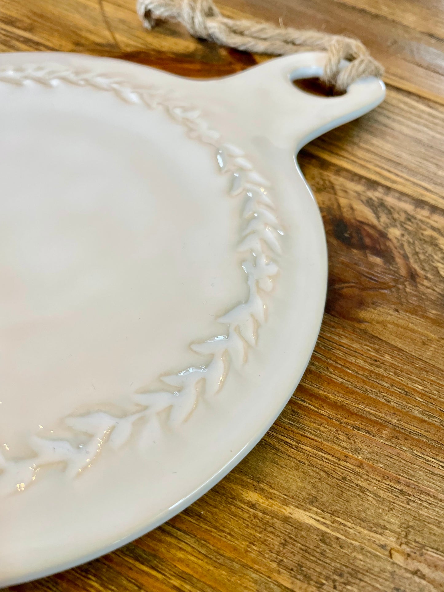 Tábua de cerâmica redonda