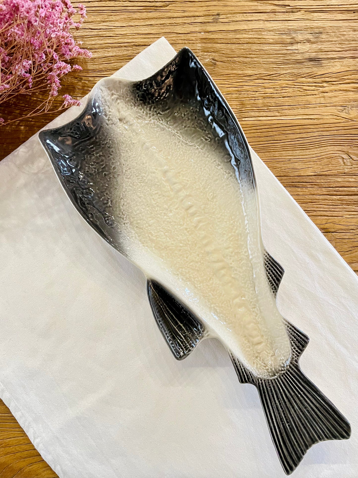 Large codfish serving plate