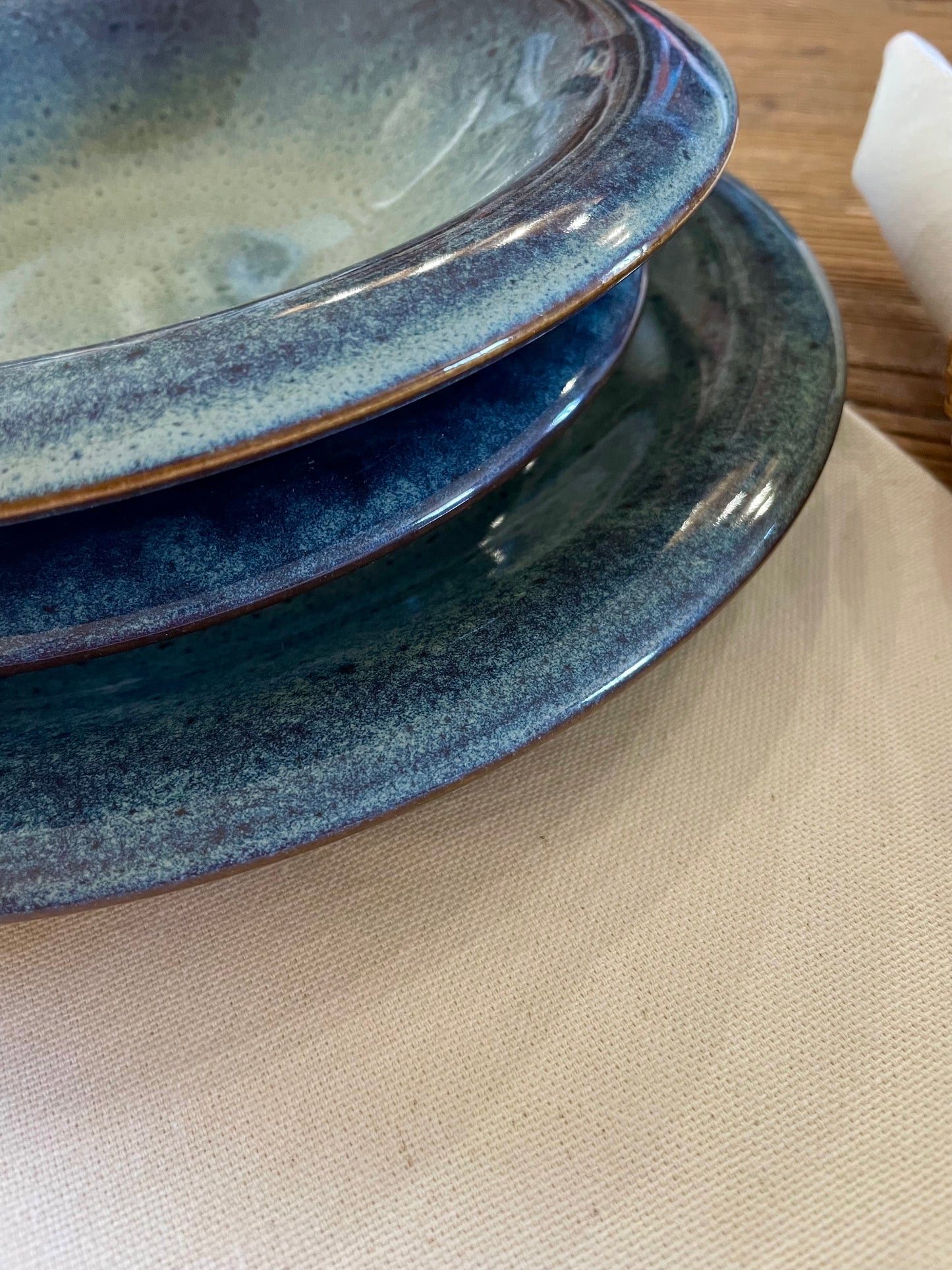 Dinner plate from Coral collection
