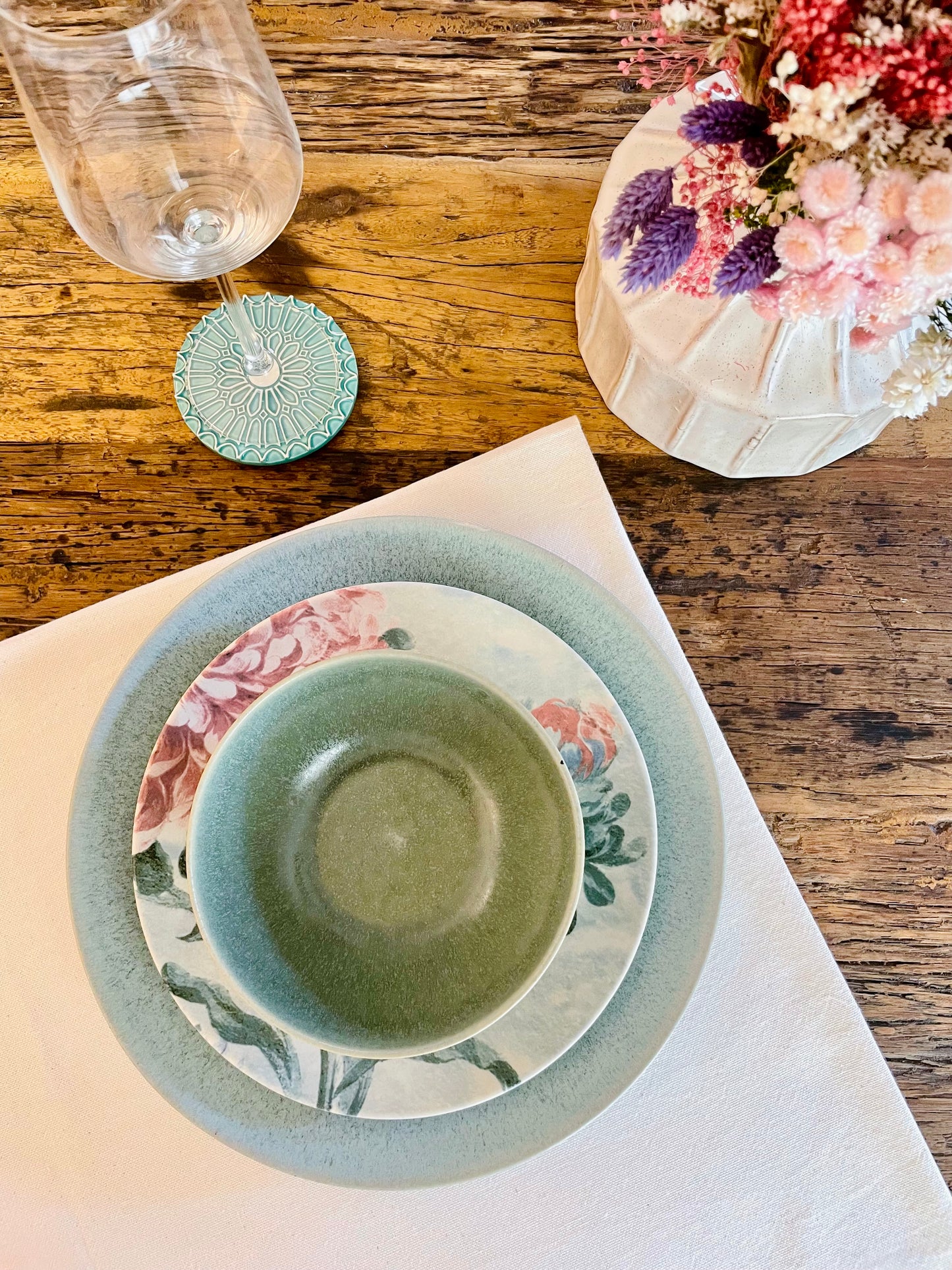 Prato raso em tons verde/cinzento