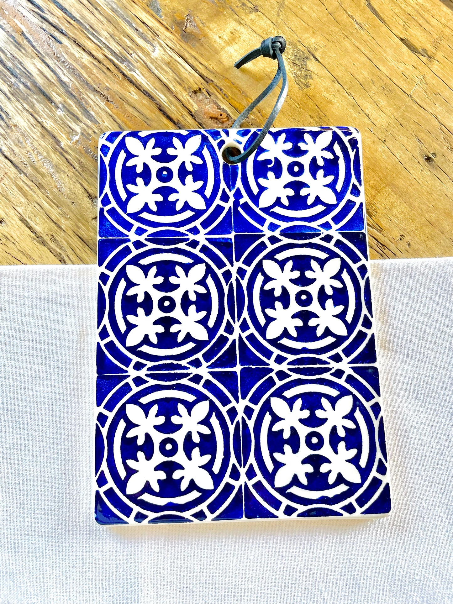 Tábua em cerâmica azulejo português azul