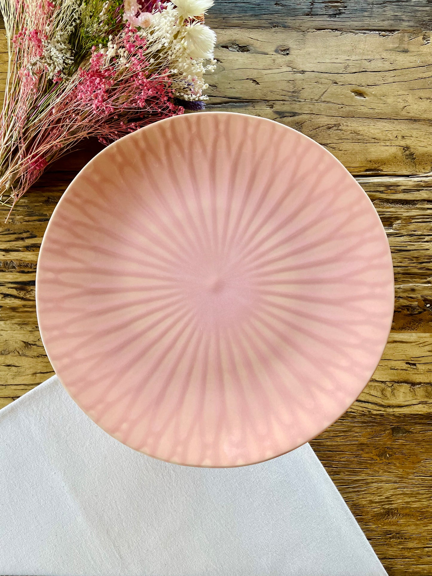 Cake stand (pink)