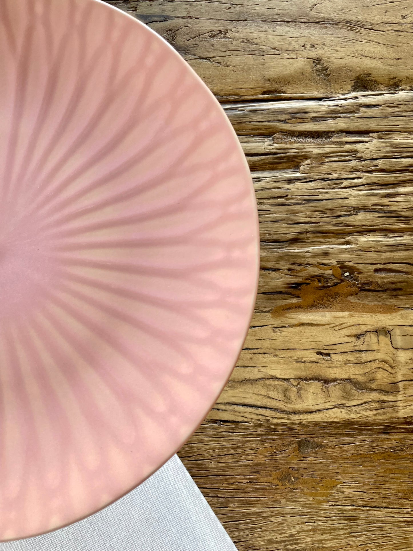 Cake stand (pink)