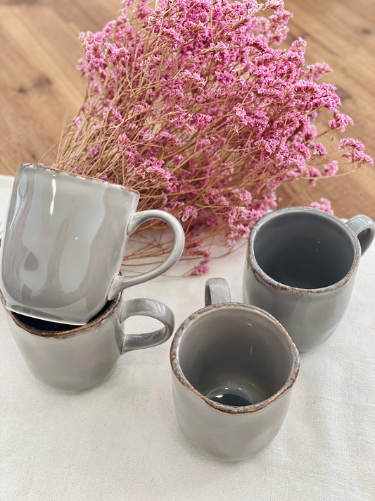 Caneca com efeito martelado