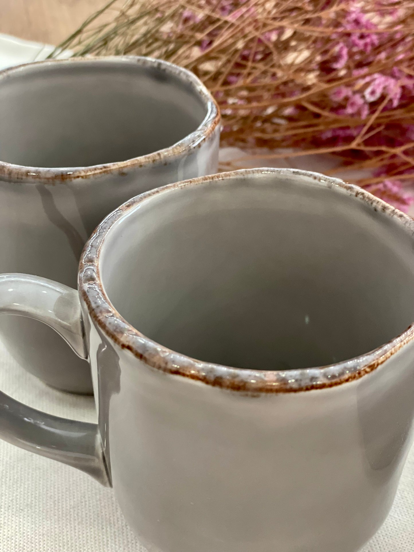 Caneca com efeito martelado