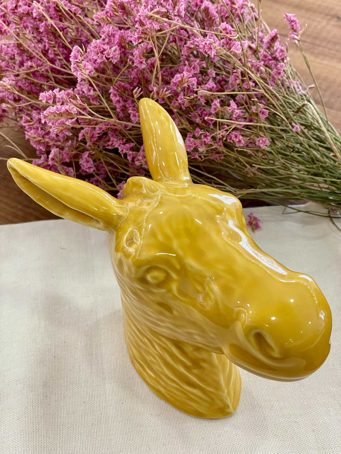 Donkey's head (mustard yellow)