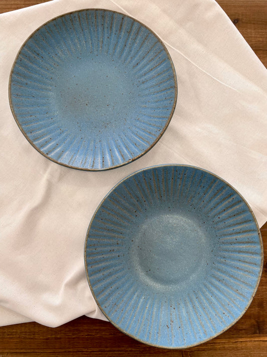 Serving plate